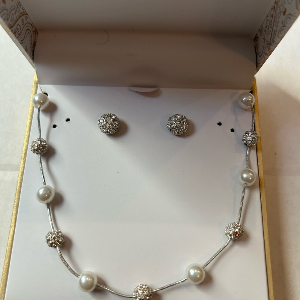 Charter Club Necklace and Stud Earring Set Pearl